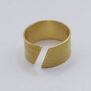 Inel unic, cu design special, din alamă -  - Artynos.ro Inel unic, cu design special, din alamă -  - Artynos.ro