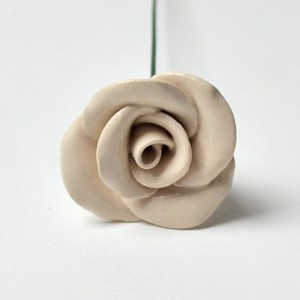 Floare ceramică roz - casă & stil de viață - decorațiuni de casă - accesorii florale - flori la fir - Artynos.ro