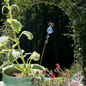 Decor de gradina punctata "urechi de iepuras", , , Daca va plac ornamentele de gradina dragute si colorate, acest ornament intepator este accentul per..., ARTYNOS