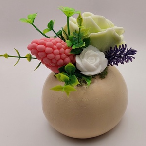 Oala din rasina cu flori de sapun, Casa & Stil de viata, Accesorii pentru decorat casa, Suport de flori, Ghiveci si jardiniere, Aranjament de flori, Fabricare de sapun, ARTYNOS