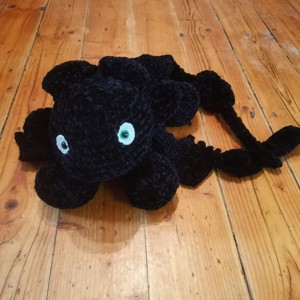 Croșetat fără dinți - jucării și echipamente pentru copii - plușuri - dragon de pluș - Artynos.ro