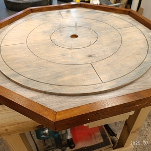 Crokinole táblajáték -  - Artynos.ro