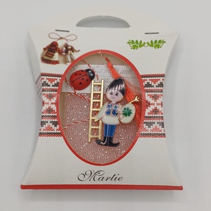 Brosa Cosar pe Scara - bijuterii - mărțișor - Artynos.ro