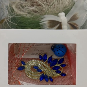 Martisor stil elegant  decorativ model frunză � accente albastre, - bijuterii - mărțișor - Artynos.ro