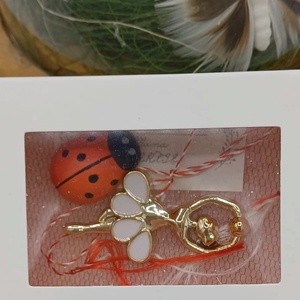 Mărțișor Balerină din  simbol al grației și feminității Un mărțișor fin și elegant - bijuterii - mărțișor - Artynos.ro