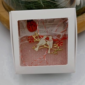 Martisor porumbei cu flori � simbol al gingasiei si norocului, Bijuterii, Martisor, Altele, ARTYNOS