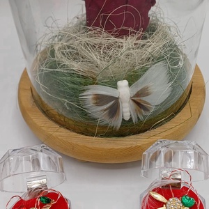 Mărțișor cu buburuză aurie și Iepuras cu papion� simbol al norocului și al primăverii - bijuterii - mărțișor - Artynos.ro