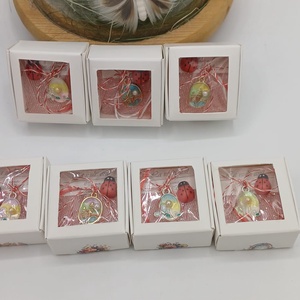 Mărțișor pandantiv floral � model clopoțel cu perlă - bijuterii - mărțișor - Artynos.ro