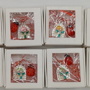 Mărțișor pandantiv floral � model arcadă cu flori - bijuterii - mărțișor - Artynos.ro