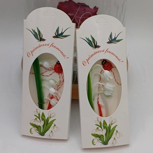 Mărțișor ghiocel cu buburuză � simbol al primăverii - bijuterii - mărțișor - Artynos.ro