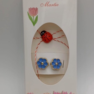 Butoni de cămașă ,1 pereche tip mărțișor � floare albastra cu buburuză,se poarta tot anul - bijuterii - mărțișor - Artynos.ro