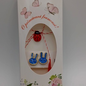 Butoni de camasa 1 pereche ,tip martisor � iepurasi la bubu albastri cu buburuza , Bijuterii, Martisor, Altele, ARTYNOS