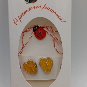 Butoni de cămașă 1 pereche,tip mărțișor � frunza portocalie cu buburuză,se poarta tot anul - bijuterii - mărțișor - Artynos.ro