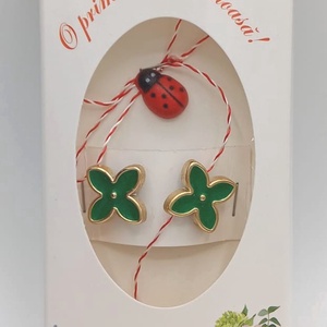 Butoni de camasa,1 pereche tip martisor � floare verde inchis cu buburuza ,se poarta tot anul la orice tip de haina - Artynos.ro