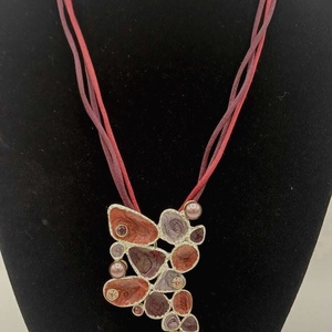 Colier elegant cu pandantiv multicolor � design modern - Artynos.ro