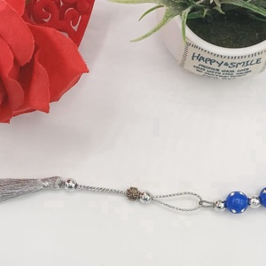 Cruce realizată din mărgele decorative în nuanță de albastru intens si argintiu. - casă & stil de viață - accesorii religioase - binecuvântarea casei - Artynos.ro