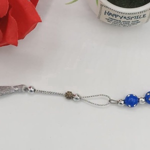 Cruce realizată din mărgele decorative în nuanță de albastru intens si argintiu. - casă & stil de viață - accesorii religioase - binecuvântarea casei - Artynos.ro