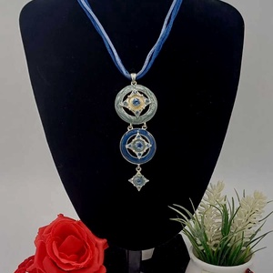 Colier elegant cu pandantive multiplu � nuanțe de albastru ,turqoise. - bijuterii - coliere - pandative - Artynos.ro