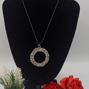 Colier cu pandantiv circular  - bijuterii - coliere - pandative - Artynos.ro