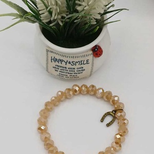 Brățară elegantă din pietre fațetate, în nuanțe calde de bej-auriu - bijuterii - brățări - brățări din perle - Artynos.ro