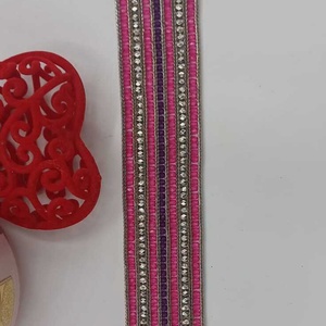 Bratara eleganta cu inchidere magnetica, realizata din fire fine de metal impletite, Bijuterii, Bratari, Bratari din margele, Confectionarea bijuteriilor, ARTYNOS