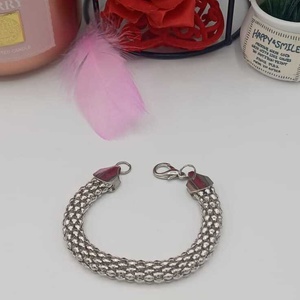 O bratara metalica eleganta, realizata din margele metalice impletite intr-un design compact., Bijuterii, Bratari, Bratari impletite, Confectionarea bijuteriilor, ARTYNOS