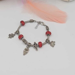 Brățară tip charm, cu influență Pandora-style, realizată din metal argintiu (aliaj) - bijuterii - brățări - brățări din pietre semiprețioase - Artynos.ro