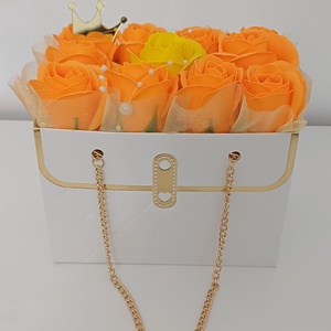 Gentuța cu trandafiri din sapun - accessorii și unelte - mărgea, componente de bijuterii - alte piese - Artynos.ro