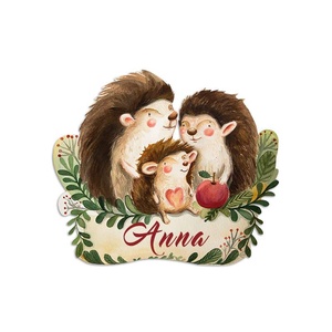 Plăcuță de nume cu familia de arici, Casă & Stil de viață, Echipament pentru camera copiilor, Insignă pentru copii, Pictură, Prelucrarea lemnului, ARTYNOS