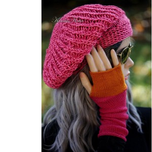 BORBÁLA / ciclamen - capac de ciuperci exclusiv tricotat manual, Imbracaminte si moda, Esarfe, palarii, fularuri, Caciula, Impletitura, ARTYNOS