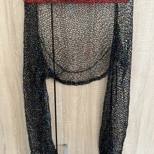 Bolero strălucitor, lucrat manual � o piesă unică! - îmbrăcăminte și modă - haine damă - bolero - Artynos.ro
