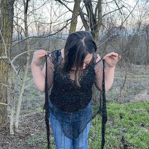 Șal artizanal cu paiete � Accesoriu glam unic - îmbrăcăminte și modă - eșarfe, pălării, fularuri - șaluri - Artynos.ro