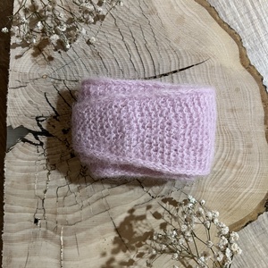 Eșarfă Mini Sophie tricotată manual � Roz din Alpacas și Mătase - îmbrăcăminte și modă - eșarfe, pălării, fularuri - eșarfe - Artynos.ro
