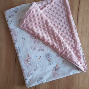Pătură pentru bebeluși cu două fețe, unicorn mov - casă & stil de viață - echipament pentru camera copiilor - pături pentru copii - Artynos.ro