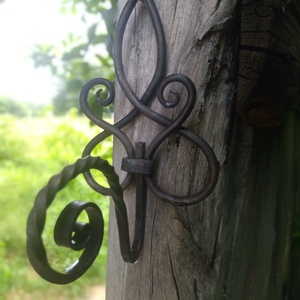 Cuier de perete din fier forjat, Casa & Stil de viata, Accesorii pentru casa si gradina, Decoratiuni exterioare si de gradina, Fier forjat, Prelucrarea metalelor, ARTYNOS