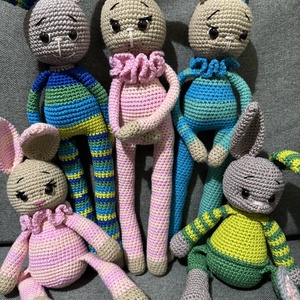 Iepuraș cu picioare lungi - jucării și echipamente pentru copii - jucării și accesorii pentru copii - păpuși de joacă - Artynos.ro