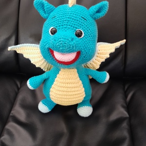 Dragonul vesel- jucarie crosetata - Artynos.ro
