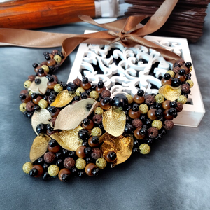 Colier Lady Brown - bijuterii - coliere - coliere din perle - Artynos.ro