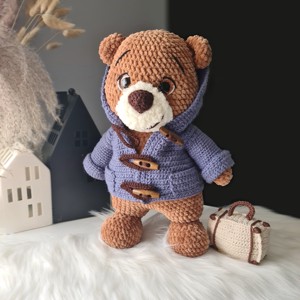 Ursulețul Paddington croșetat  cu valiză cadou din bumbac! - jucării și echipamente pentru copii - plușuri - personaje de basm din pluș - Artynos.ro
