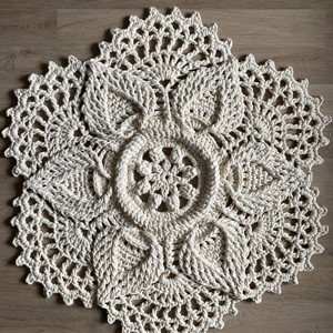 Covor croșetat Floare d90 - ecru -  - Artynos.ro