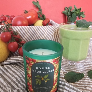 Lumanare parfumata Rosiile Iepurasului - Artynos.ro