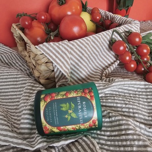 Lumanare parfumata Rosiile Iepurasului - casă & stil de viață - lumânări, parfumuri, arome - lumânări artizanale - Artynos.ro