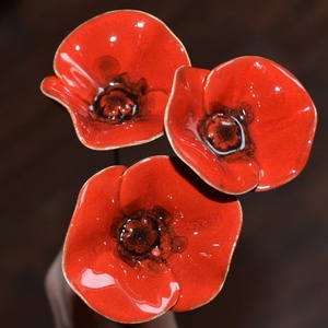 Floare de mac artizanală din ceramică - casă & stil de viață - decorațiuni de casă - accesorii florale - buchete de flori - Artynos.ro