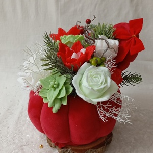 Aranjament cu flori din sapun , Craciun, Decoratiuni de Craciun de casa, Decor pentru masa de Craciun, Fabricare de sapun, ARTYNOS