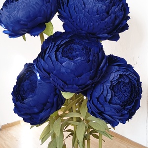 Bujori giganti din hartie floristica - Artynos.ro