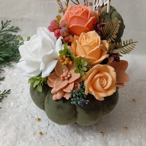 Aranjament cu flori din sapun , Craciun, Decoratiuni de Craciun de casa, Decor pentru masa de Craciun, Fabricare de sapun, ARTYNOS
