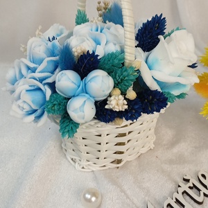 Cadou 1 Martie aranjament din săpun  - bijuterii - mărțișor - Artynos.ro