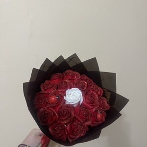 Trandafiri cu sclipici  - casă & stil de viață - decorațiuni de casă - accesorii florale - buchete de flori - Artynos.ro