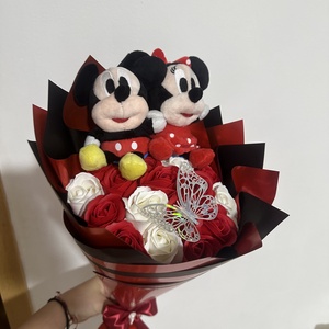 Buchet Minnie/Mickey Mouse - Artynos.ro