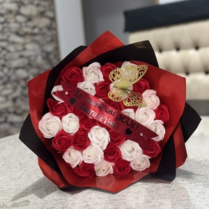 Buchet trandafiri de sapun - accessorii și unelte - accesorii decorative - alte accesorii - Artynos.ro